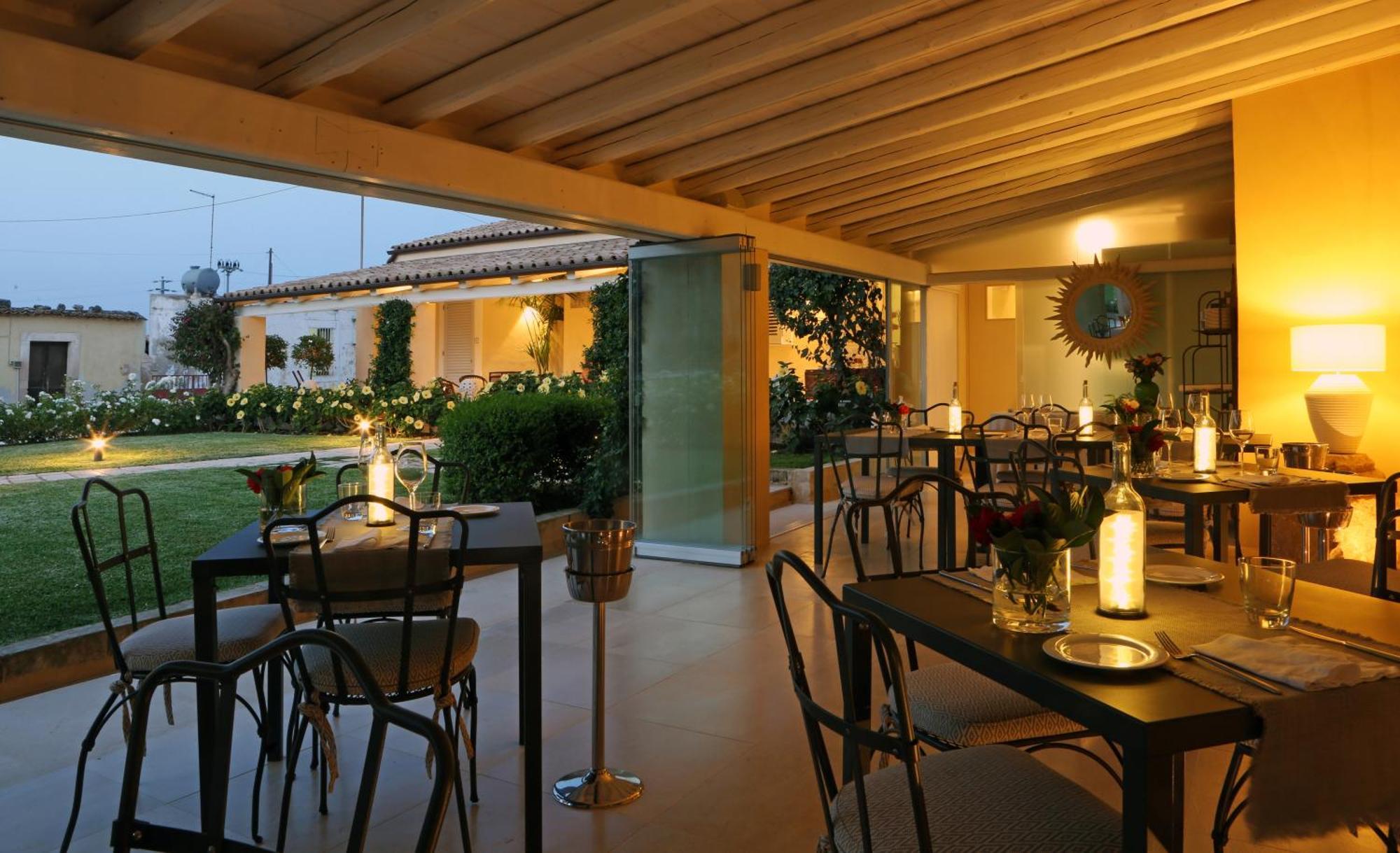 Donna Coraly Country Boutique Hotel Arenella  Exterior photo